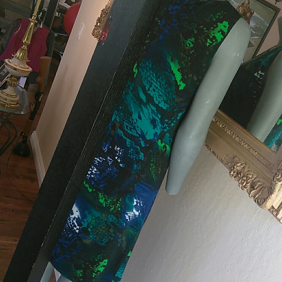 Color me peacock - Picture 4 of 8